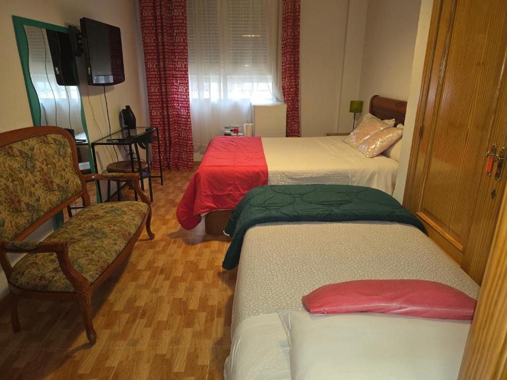 Acogedoras Habitaciónes en Madrid - 3