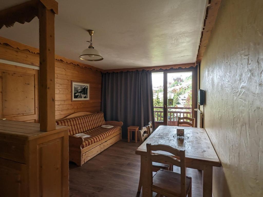 Appartement lumineux 6 pers, au pied des pistes, centre station, animaux admis - FR-1-811-34 - 2