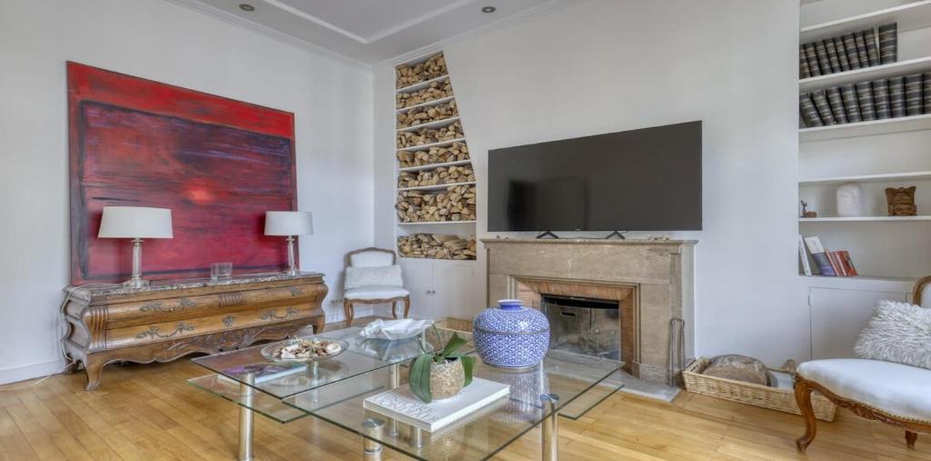 Renovated, Amazing & Huge Flat of 200 sqm Paris 16 - 4