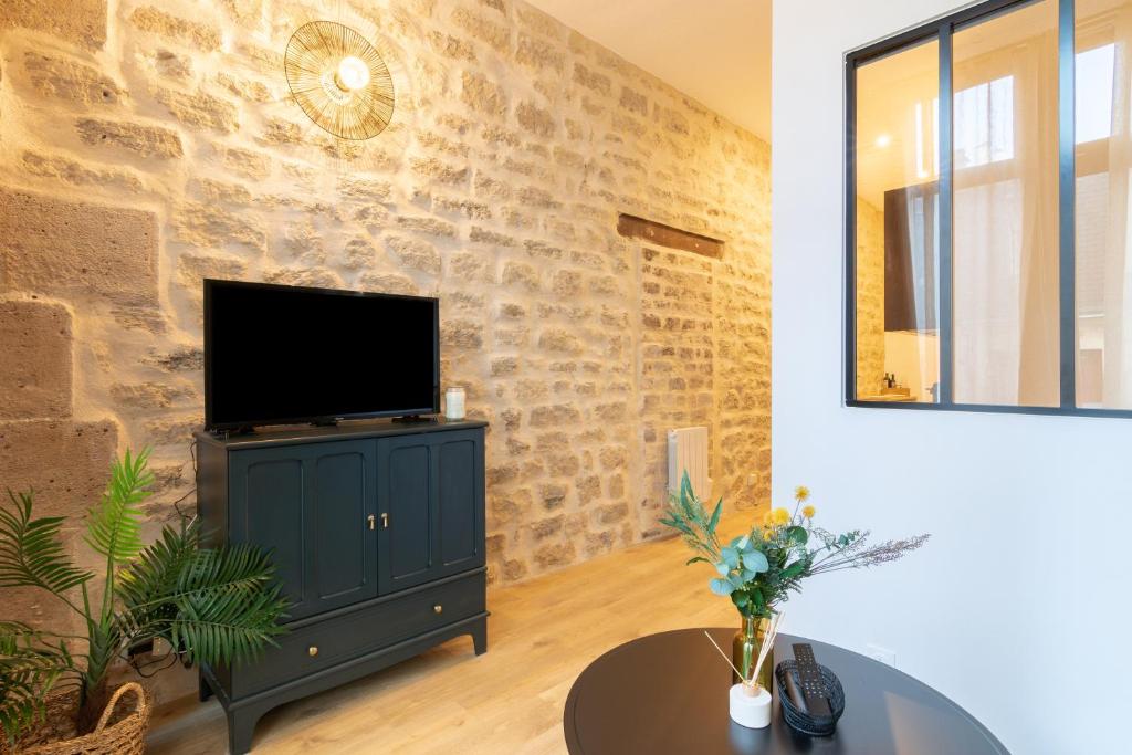 Cozy Apartment in heart of Montmartre - 2