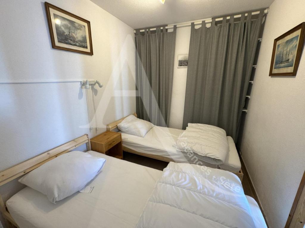 40 M², 1ERE LIGNE MER, DERNIER ETAGE AVEC ASCENSEUR - 5