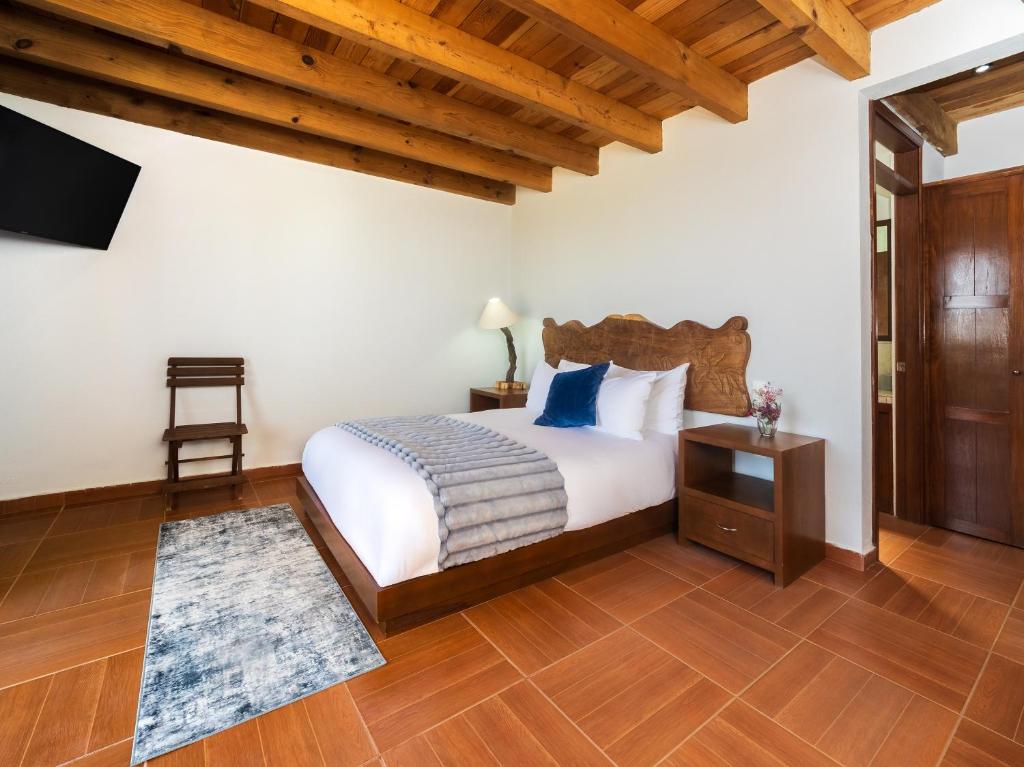 Hotel Campestre, Valle de Bravo - 2
