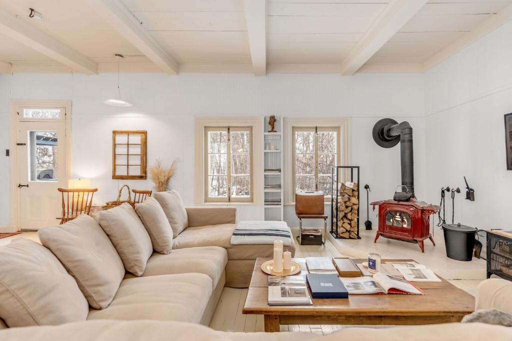 Initial / La petite école / Île d'Orléans, Saint-Laurent-de-l'ile d'Orleans