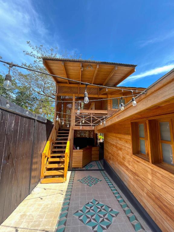 Exterior view, Casa Aura: Beachfront Premium Hostel in Tamarindo