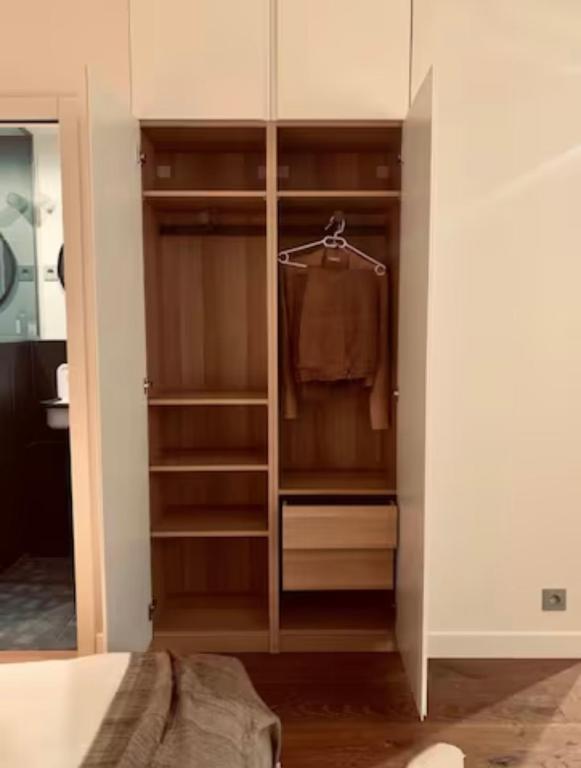 Chic Studio - Montorgueil, AC & Fast Wi-fi - 3