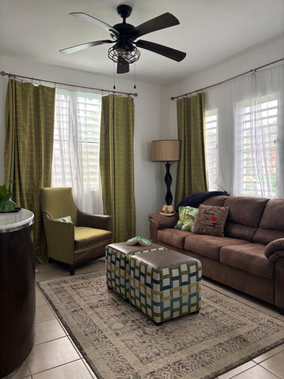 Rehobot Mountain View, Rio Grande