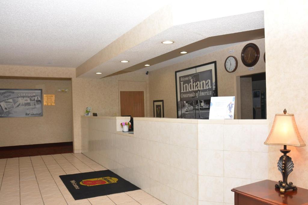 Super 8 By Wyndham Corydon — Hotel in Corydon (IN)