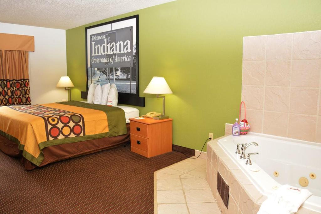 Super 8 By Wyndham Corydon photo