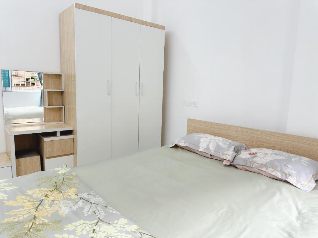 Cozy Nest 402TDH30, Hanoj