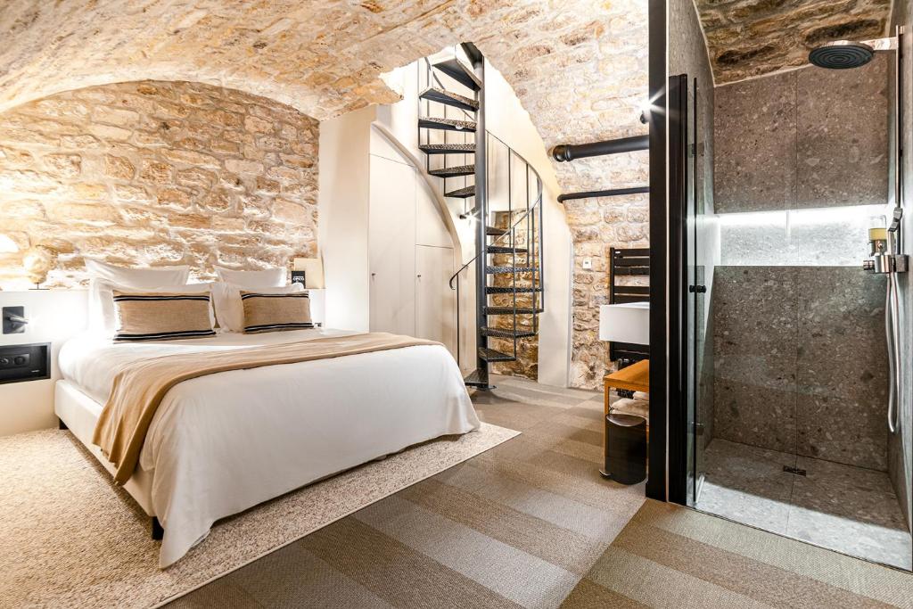Luxury Suite 2BR Le Marais AC Courtyard - 1