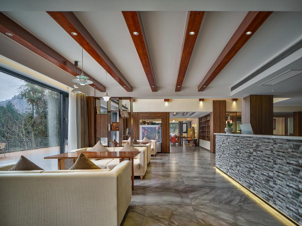 판도라 부티크 호텔 로비