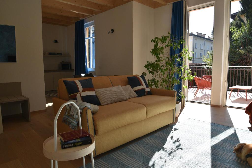 Nine Rooms Apartment - 4