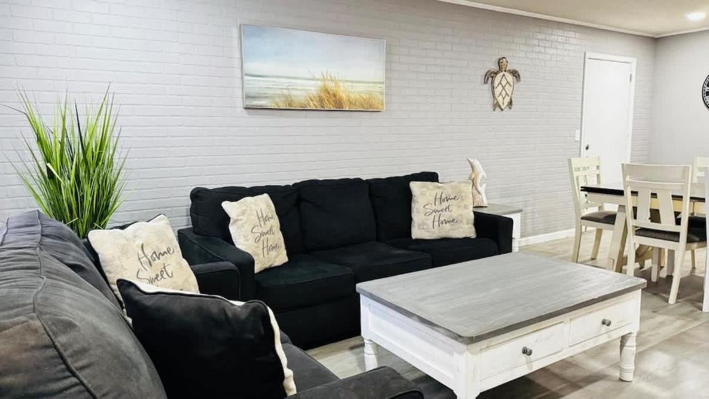 Walk to the beach pool, Myrtle Beach