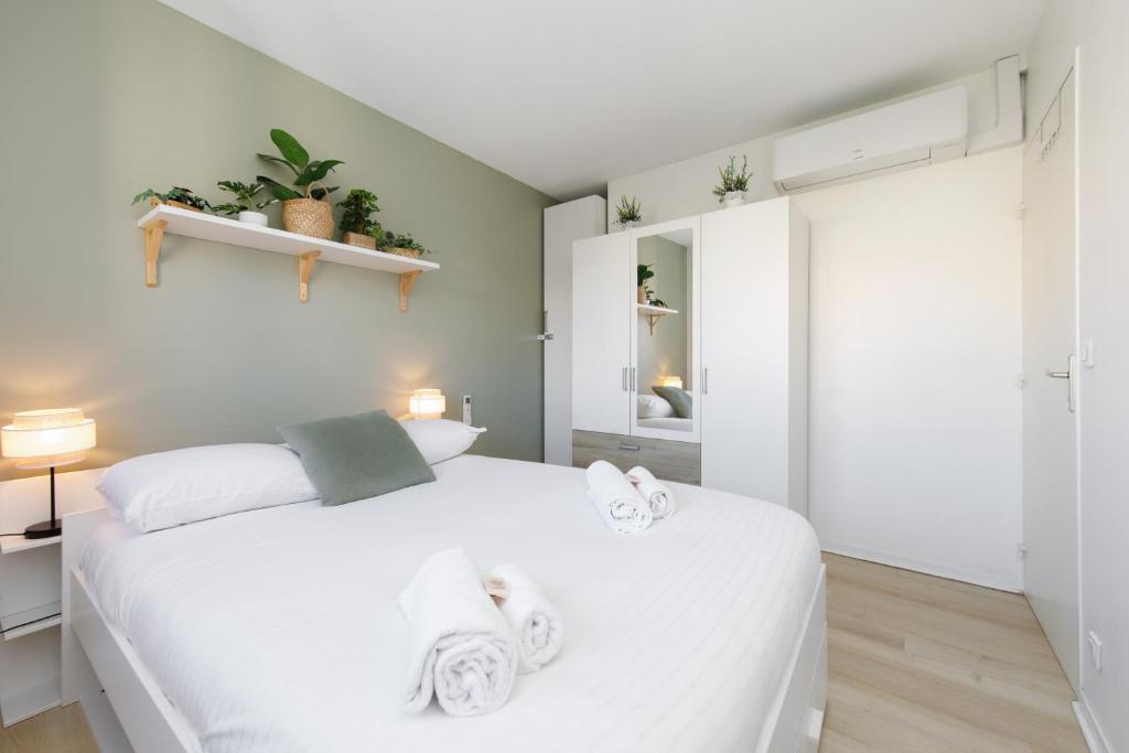 Upstays Petit Juas 44m Apartment - 2