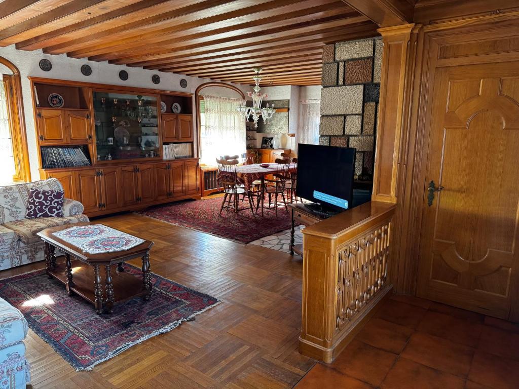 Rousseau's Apartment, Benátky