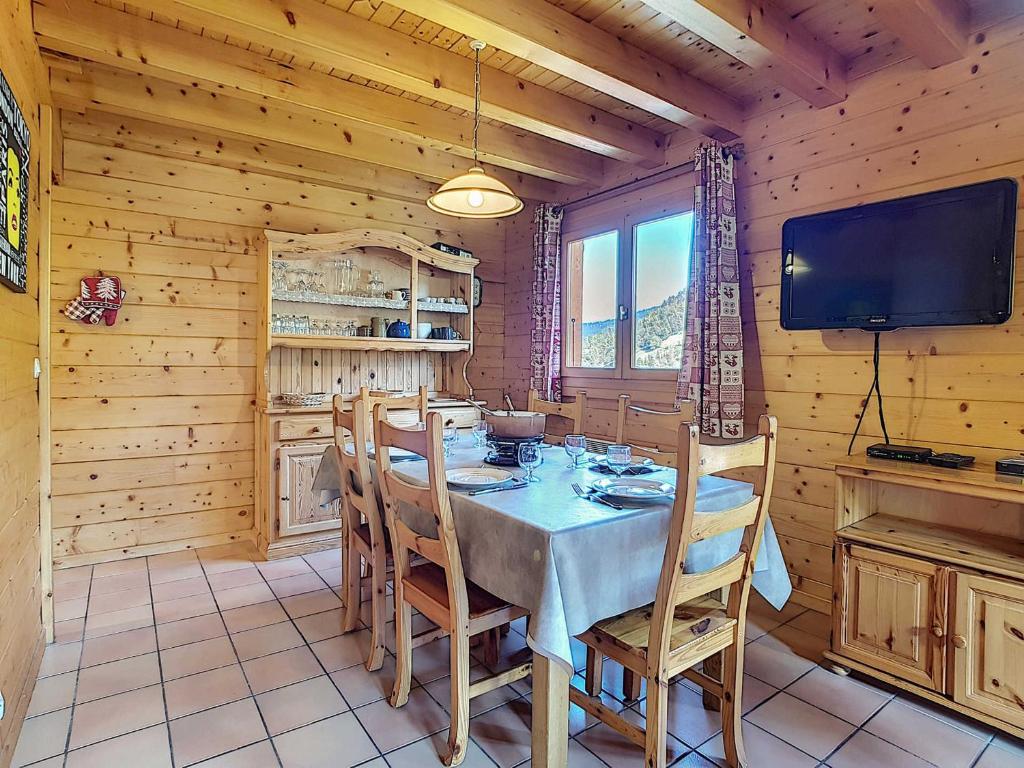 Chalet familial à La Clusaz, 6 pers, WiFi, Animaux ok, Parking - FR-1-818-87 - 3