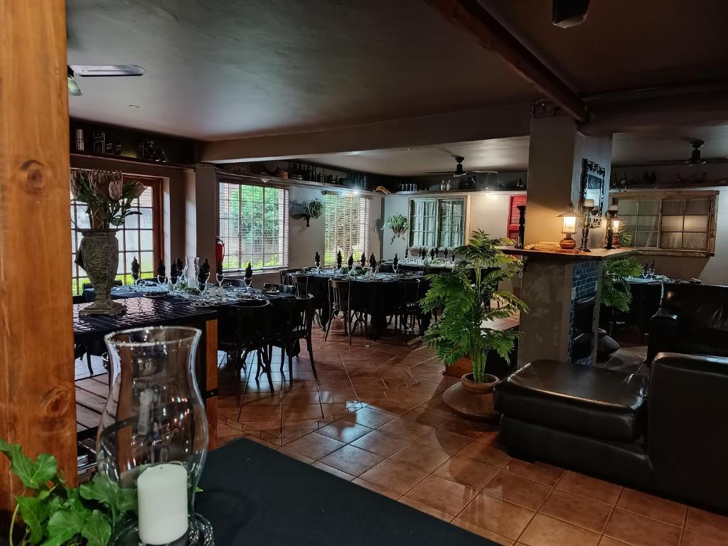 The Gateway Inn