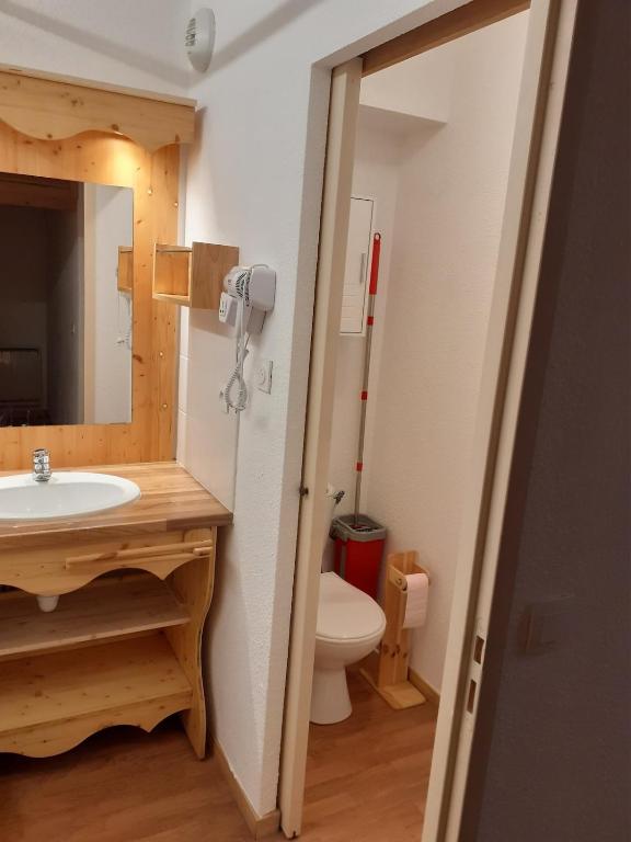Grand studio 2 pièces 4 personnes linge de lit inclus sans vis à vis - 5