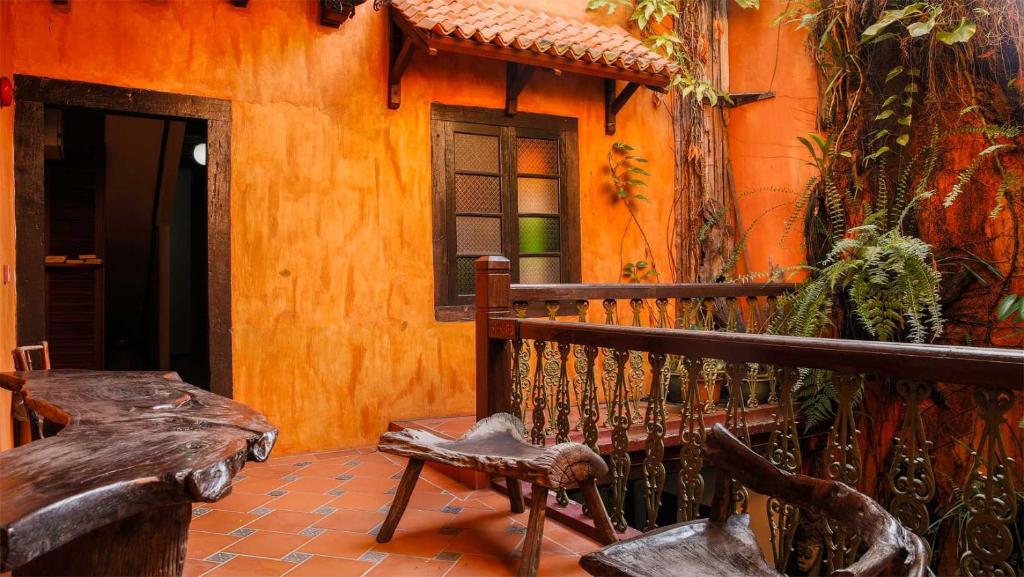 Kuching Waterfront Lodge