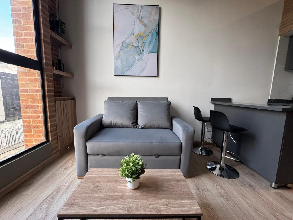 Cozy Apartment In Cedritos - 2