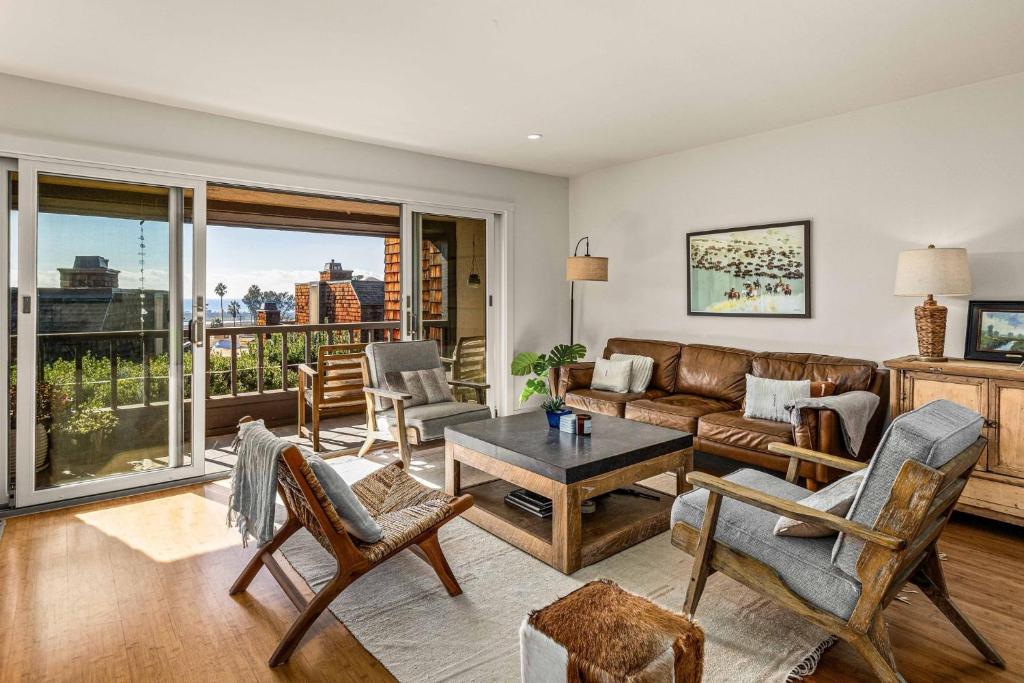 Coastal View at Torrey Pines townhouse, San Diego