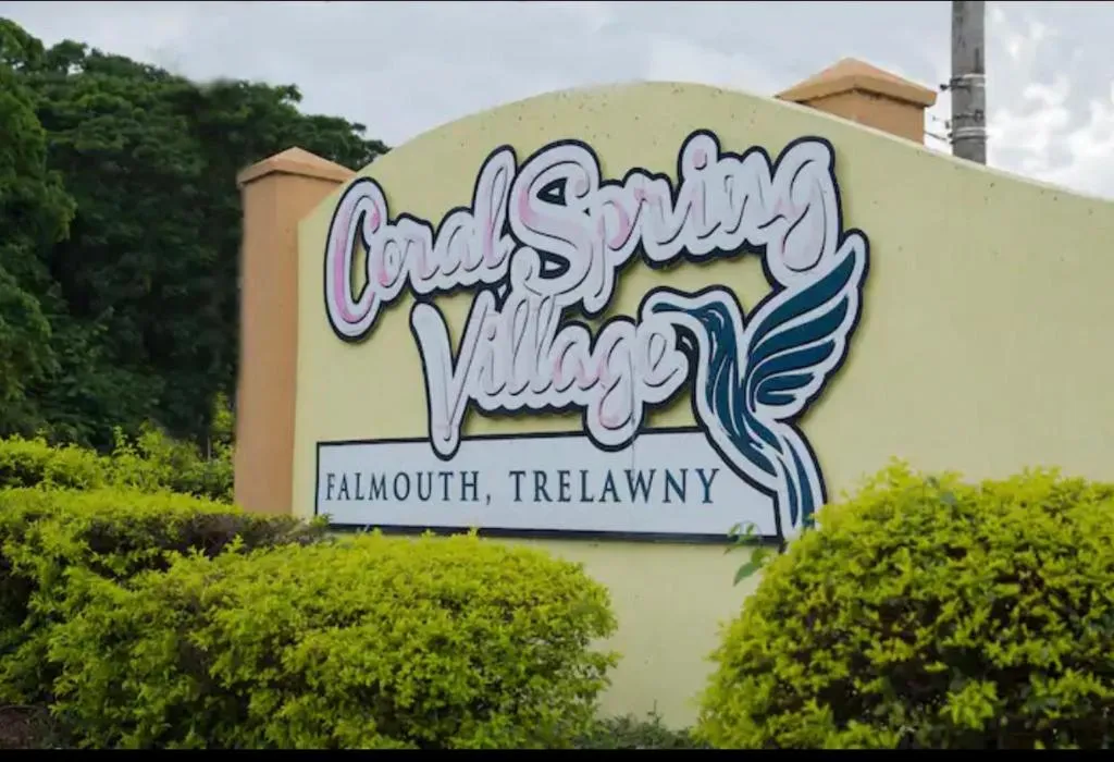 Quiet 2 bedroom 2 bathroom Home in Falmouth, Jamaica Parish of Trelawny, Hotel in Falmouth