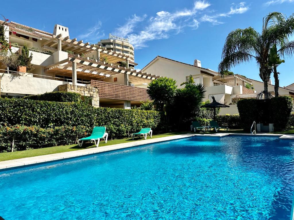 Golf Gardens Luxury Rio Real - EaW Homes - 5