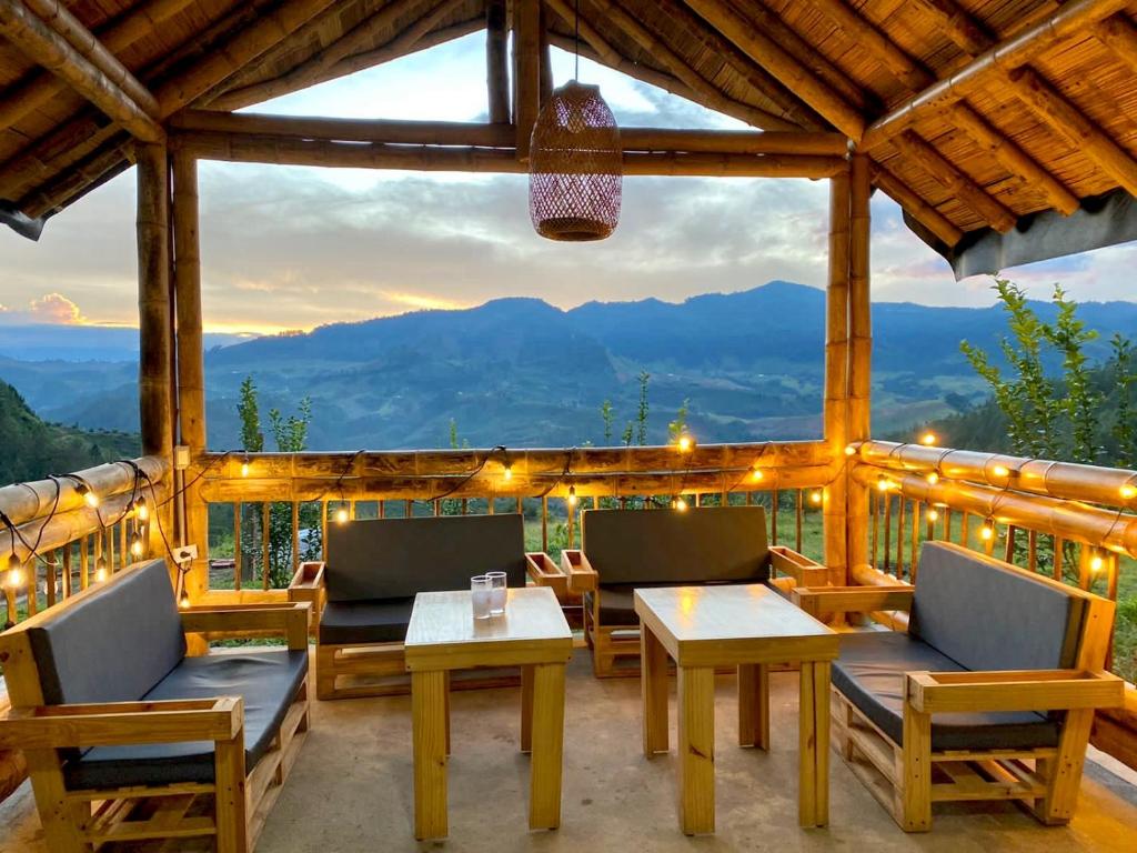 Finca la Esmeralda I Hass Glamping Jericó - 5
