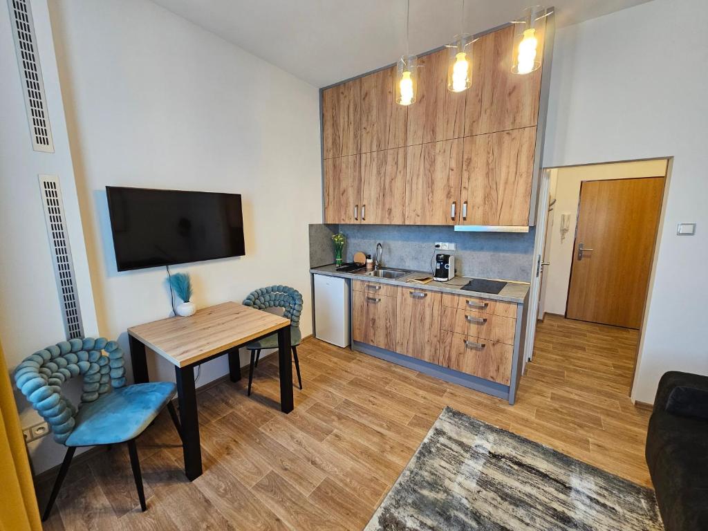 Moderní studio v centru Pardubic - Netflix, Wi-Fi zdarma, Pardubice