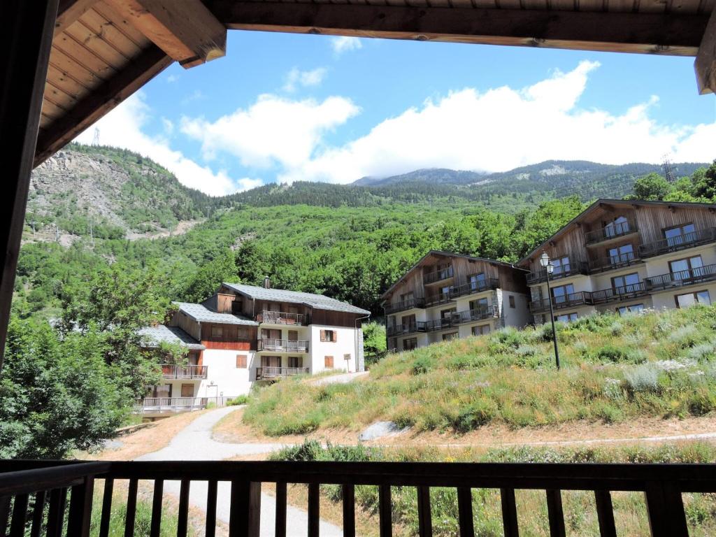 Apartment in Orelle with balcony - 4