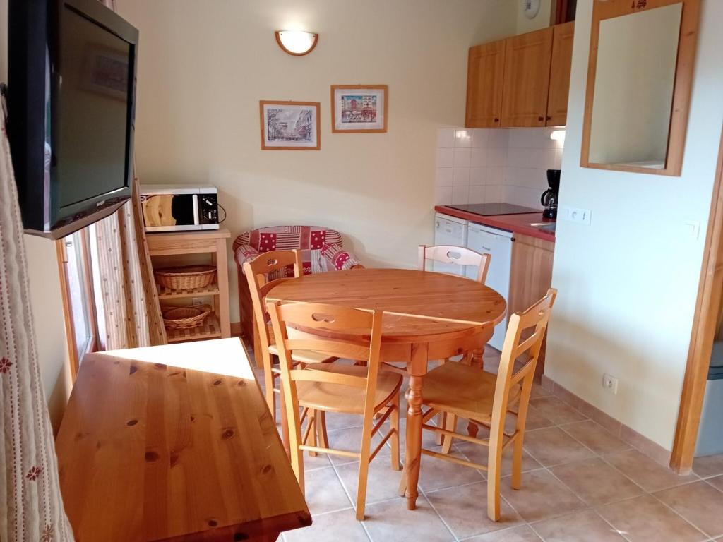 Apartment in Northern Alps near Arc - 2