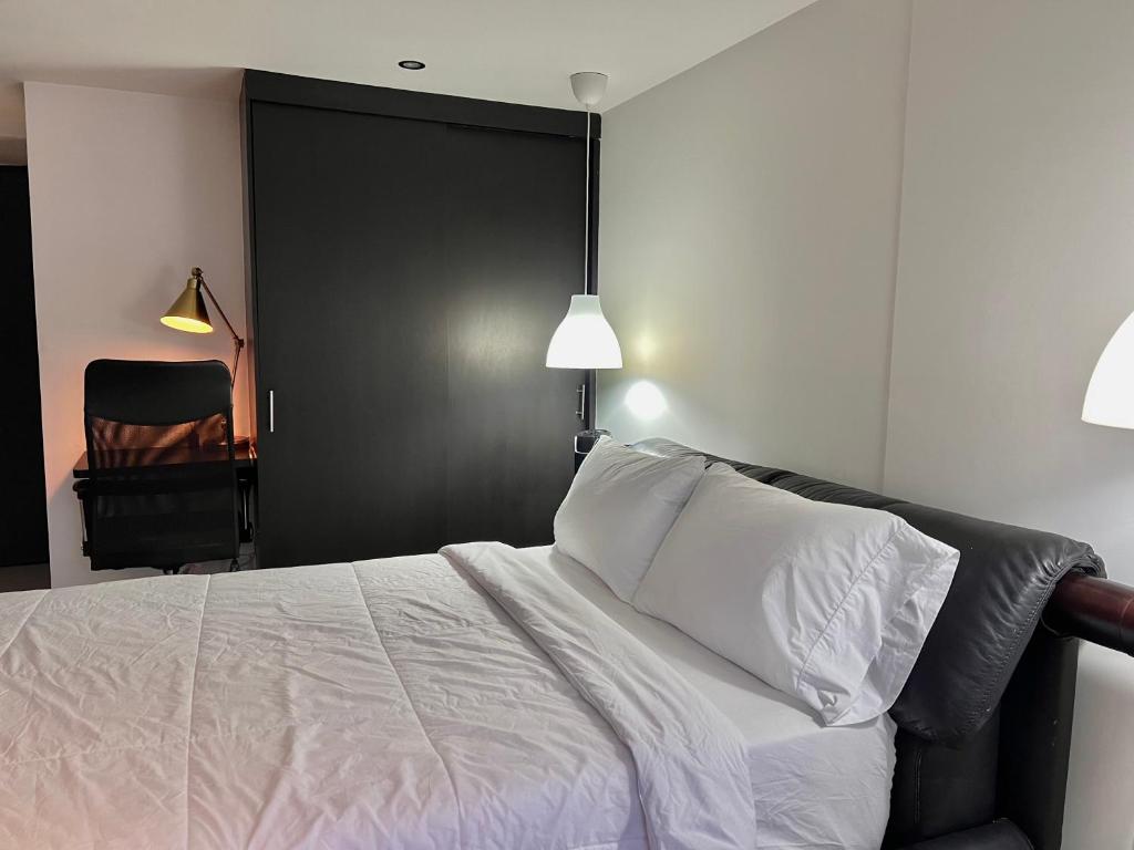 Modern Studio near Oviedo mall - 4