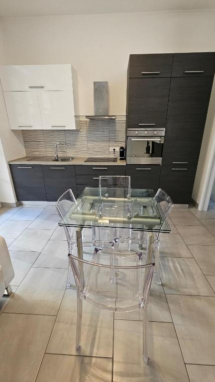 Elegant and modern apartment near the Metro, Hospitals, Lingotto Conference Centre and Valentino's Park - 4