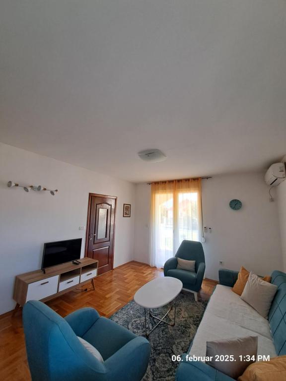 Apartments Donja Gorica - 1