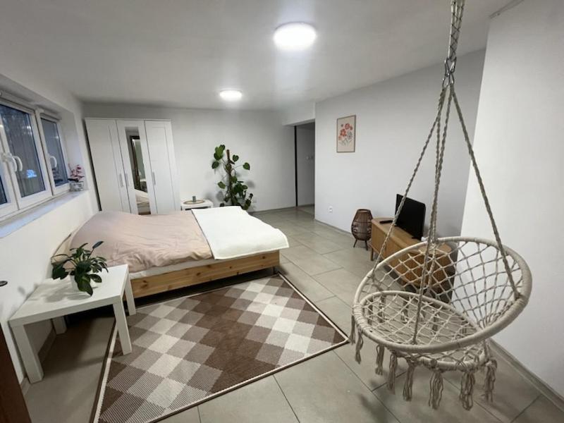 Górska Kryjówka, Nowy Targ