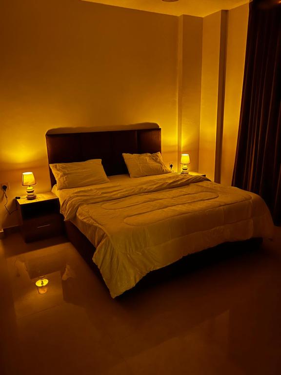 Al Bahjah Building, Salalah