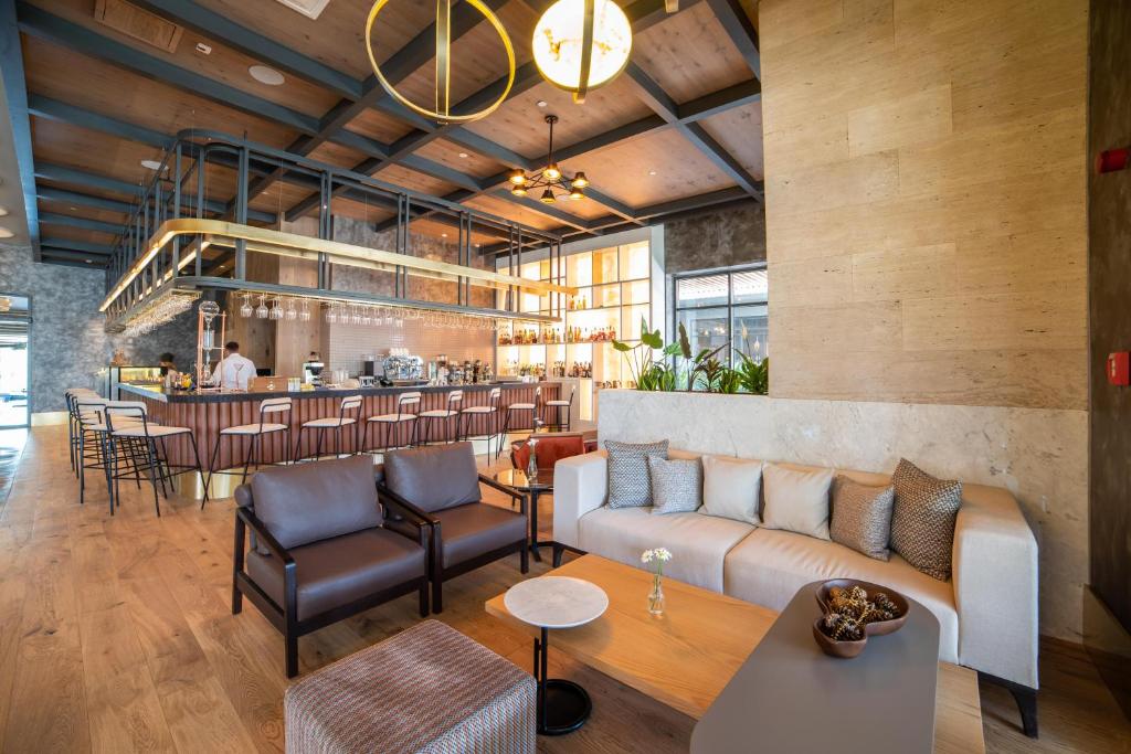 フロント・ロビー