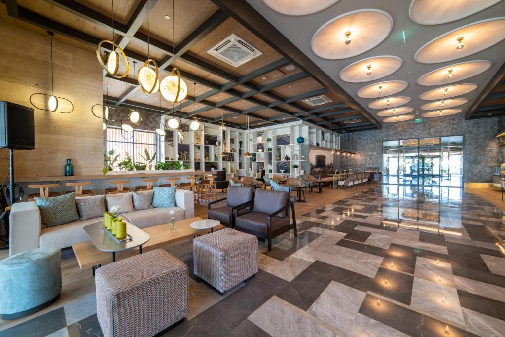 Akra Fethiye The Residence Tui Blue Sensatori – Ultra All Inclusive Adults Only フロント・ロビー