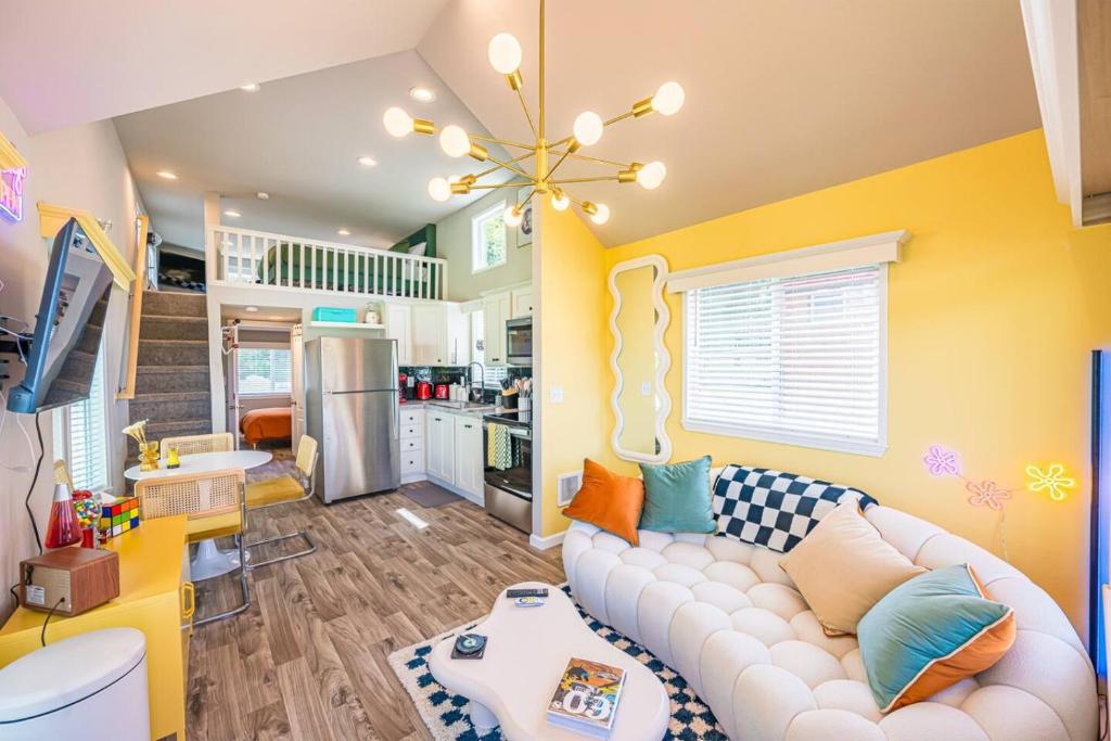 Rainforest Tiny Home Retreat 28, Forks