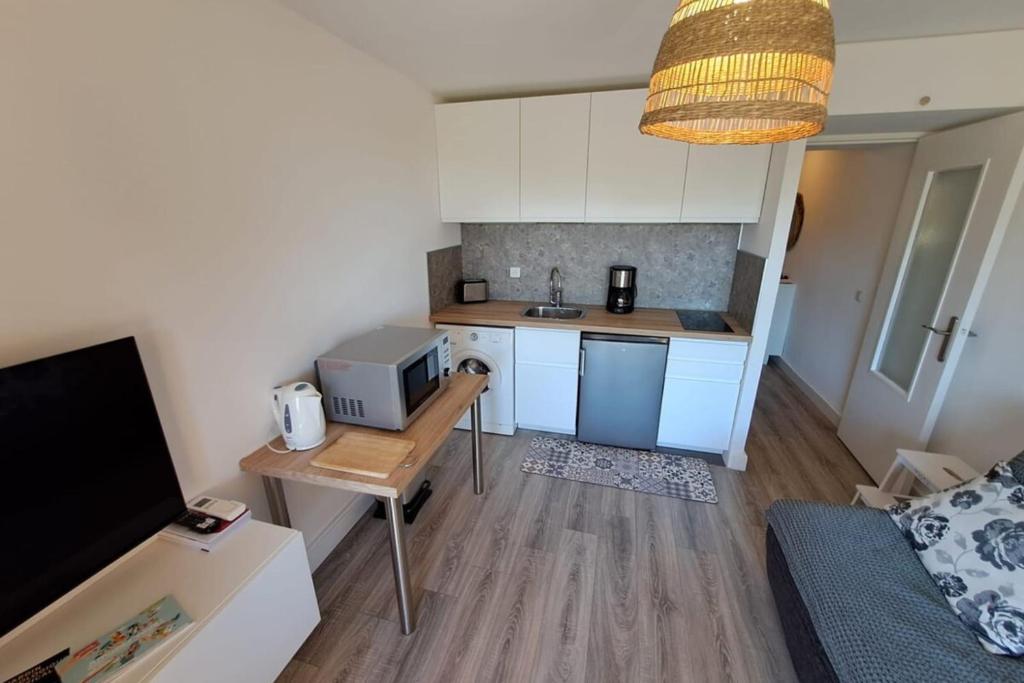 Apartment 300 m from Saint-Clair beach - 3