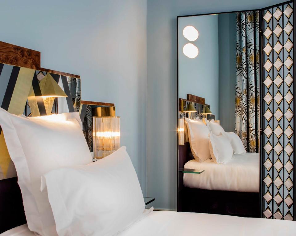Hotel Saint-Marc photo