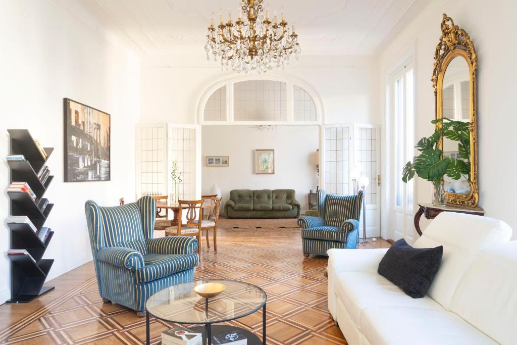 Milano Navigli Harmony Flat, beautiful & bright apartment, 3 BDR - 5