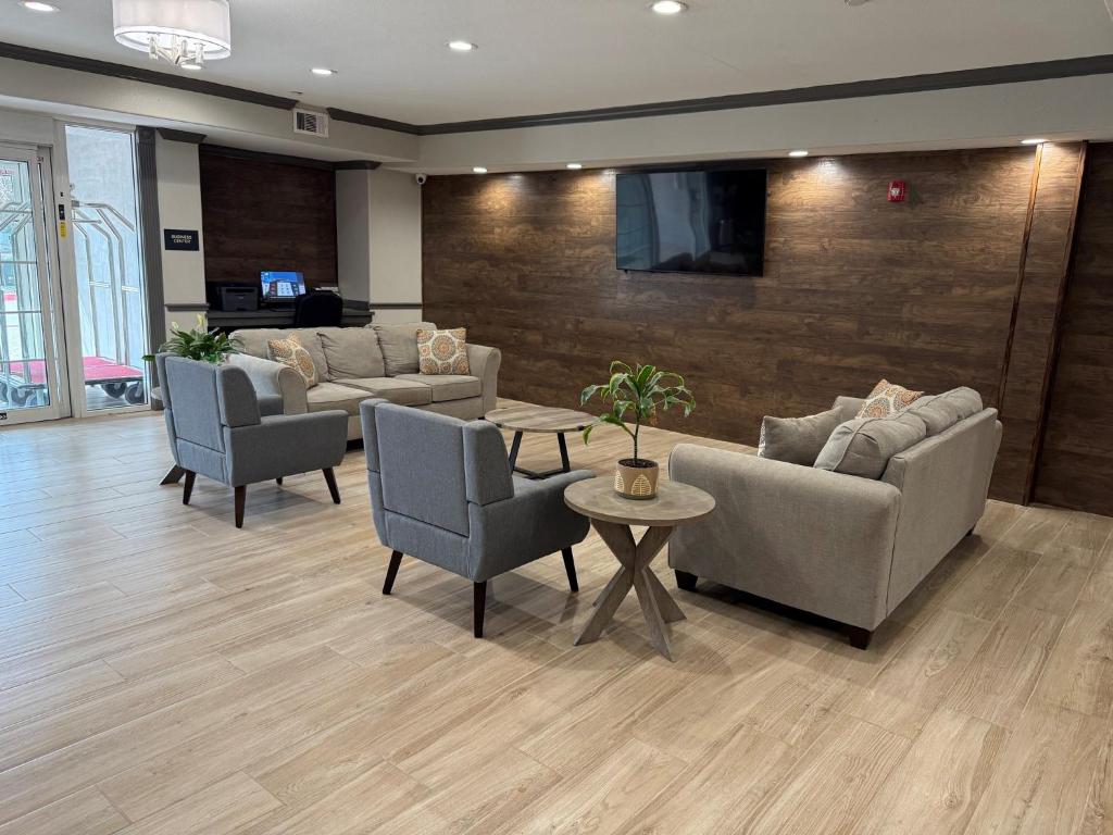 Candlewood Suites La Porte By IHG 外観