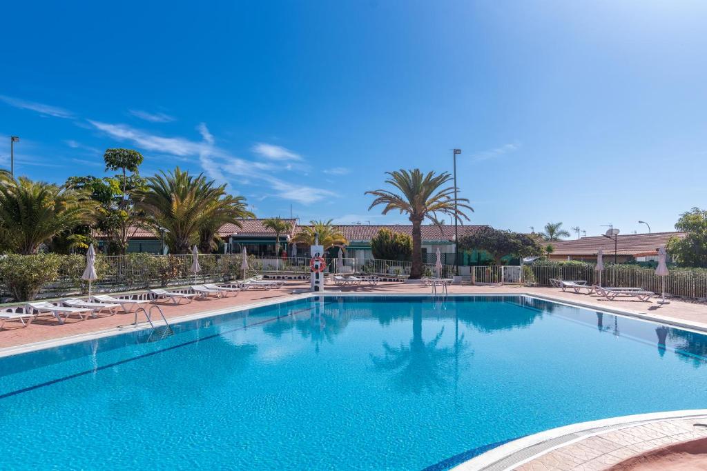 Home2Book Vibrant Maspalomas Stay, Pool & Terrace - 1