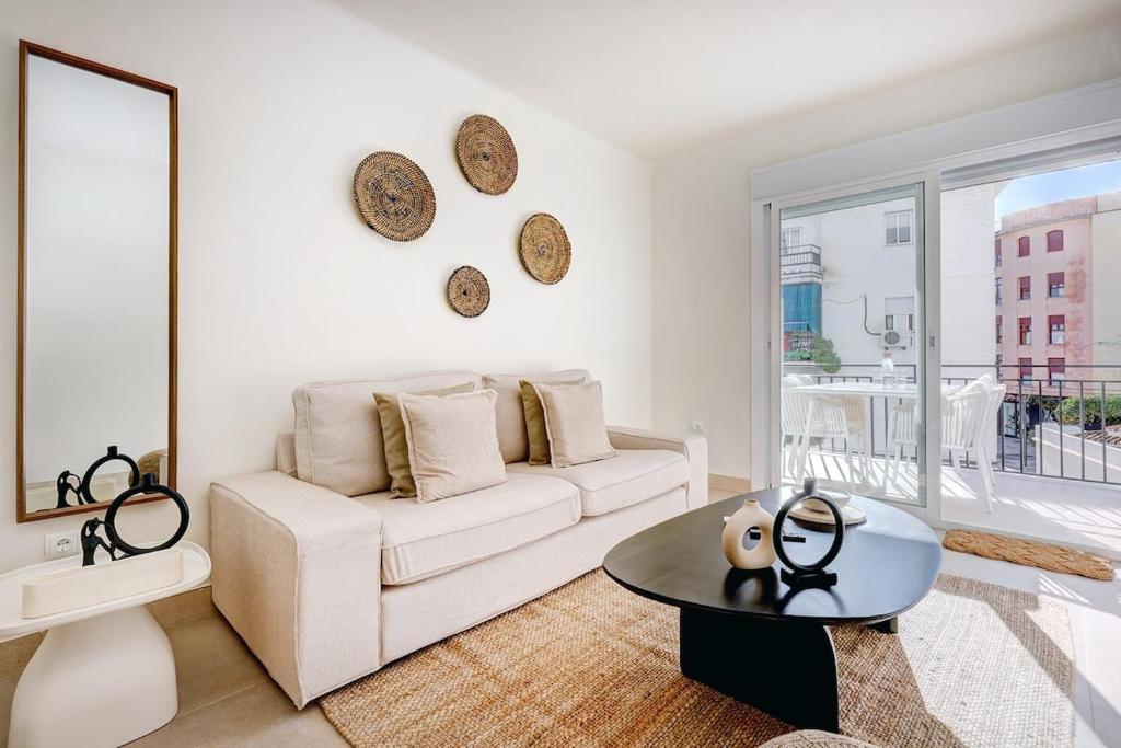 Recently renovated apartment in Estepona Old Town - 1