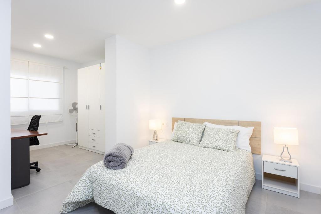 Home2Book Modern Apt Indoor Terrace, La Laguna - 4