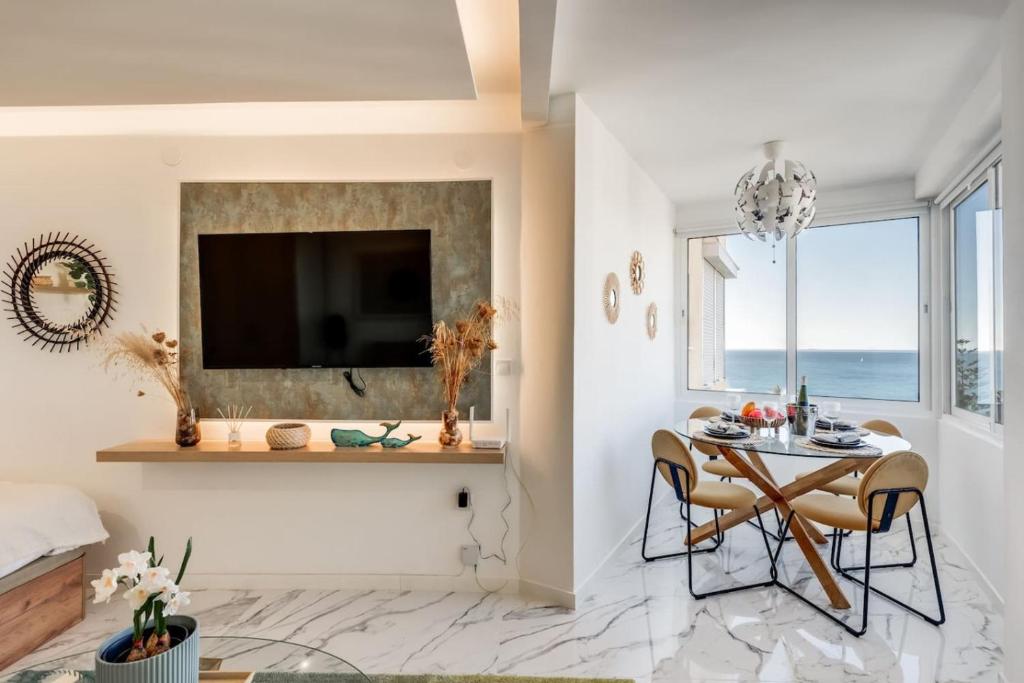 Ultimate Rentals - Studio La Cala de Mijas - 10 Minutes Walk From The Beach - 3