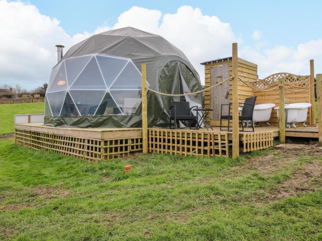 Meadow View - Bryn-Mawr Retreat, Llanymynech