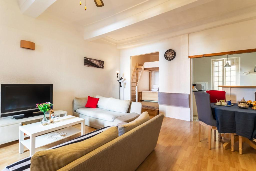 ESCALINADA II AP4433 by Riviera Holiday Homes - 3