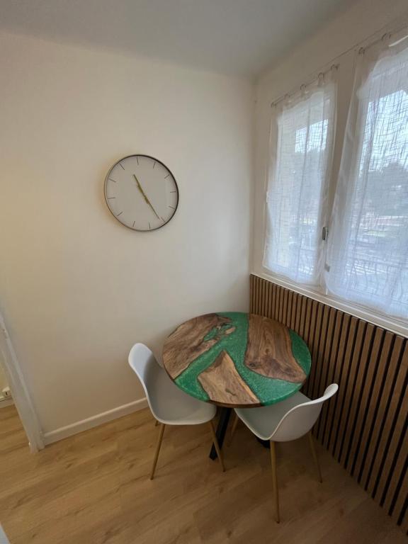 Nouveau Studio -Clim -grand lit et terrasse - 4